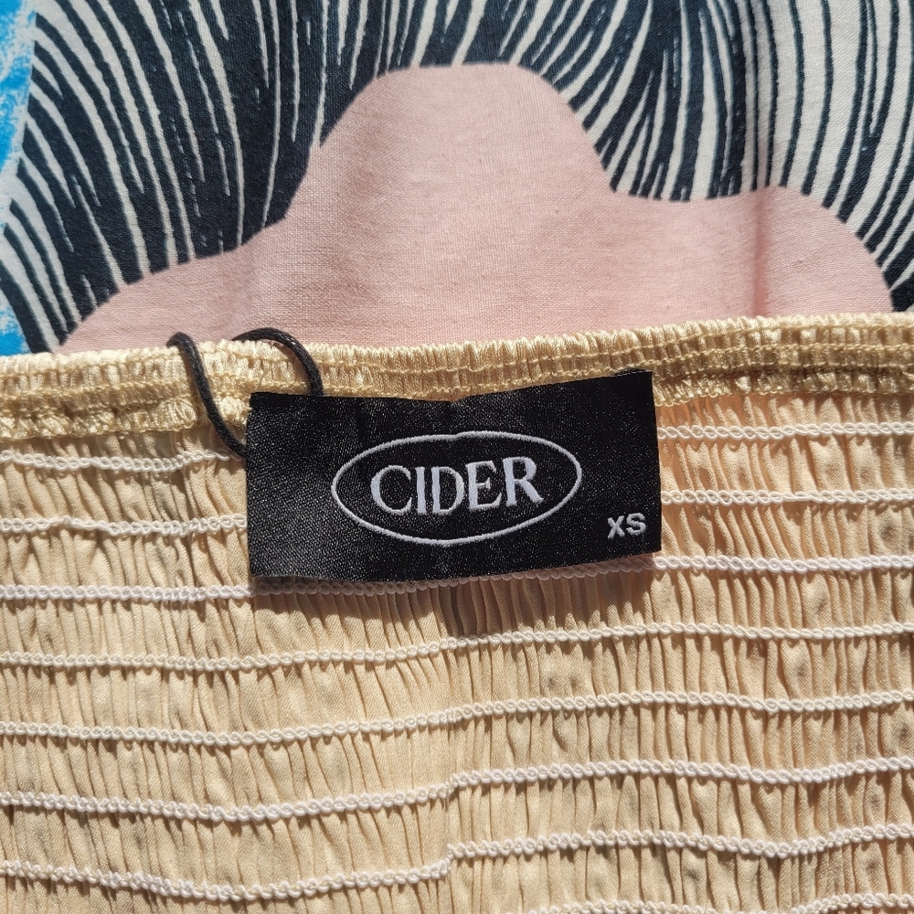 Champagne color tube top with front ties - Picture 7 of 7